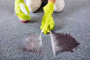 jak vyčistit koberec