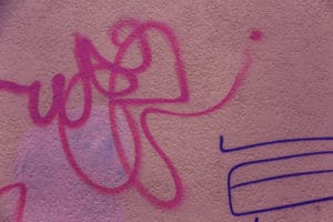 čím odstranit graffiti