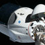 Vesmírná loď Crew Dragon bezpečně zakotvila u Mezinárodní vesmírné stanice